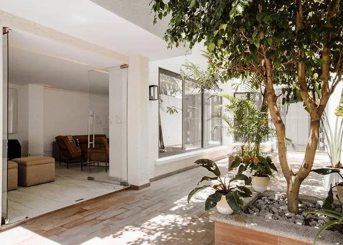 Sonder Casa Tais Hotel 4*